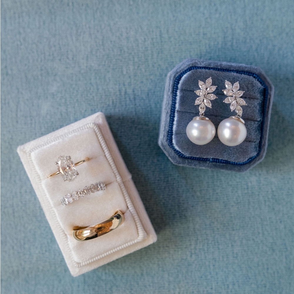 Ring box